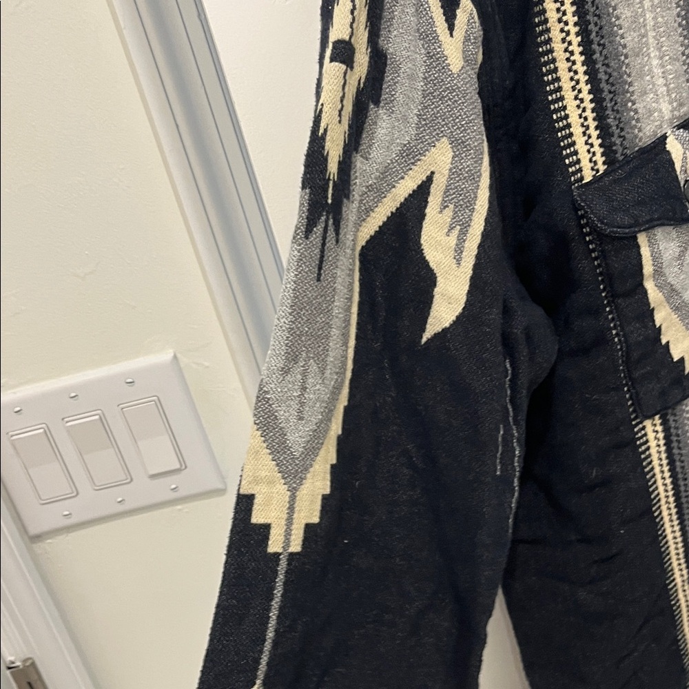 Ralph Lauren Southwestern Black, Charcoal, Cream & Gray Long Sleeve-Men’s XL/TG - Picture 9 of 11